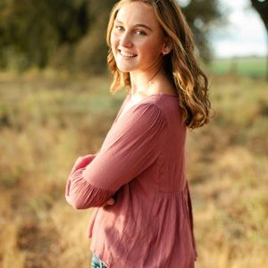 Meet your Posher, Claire